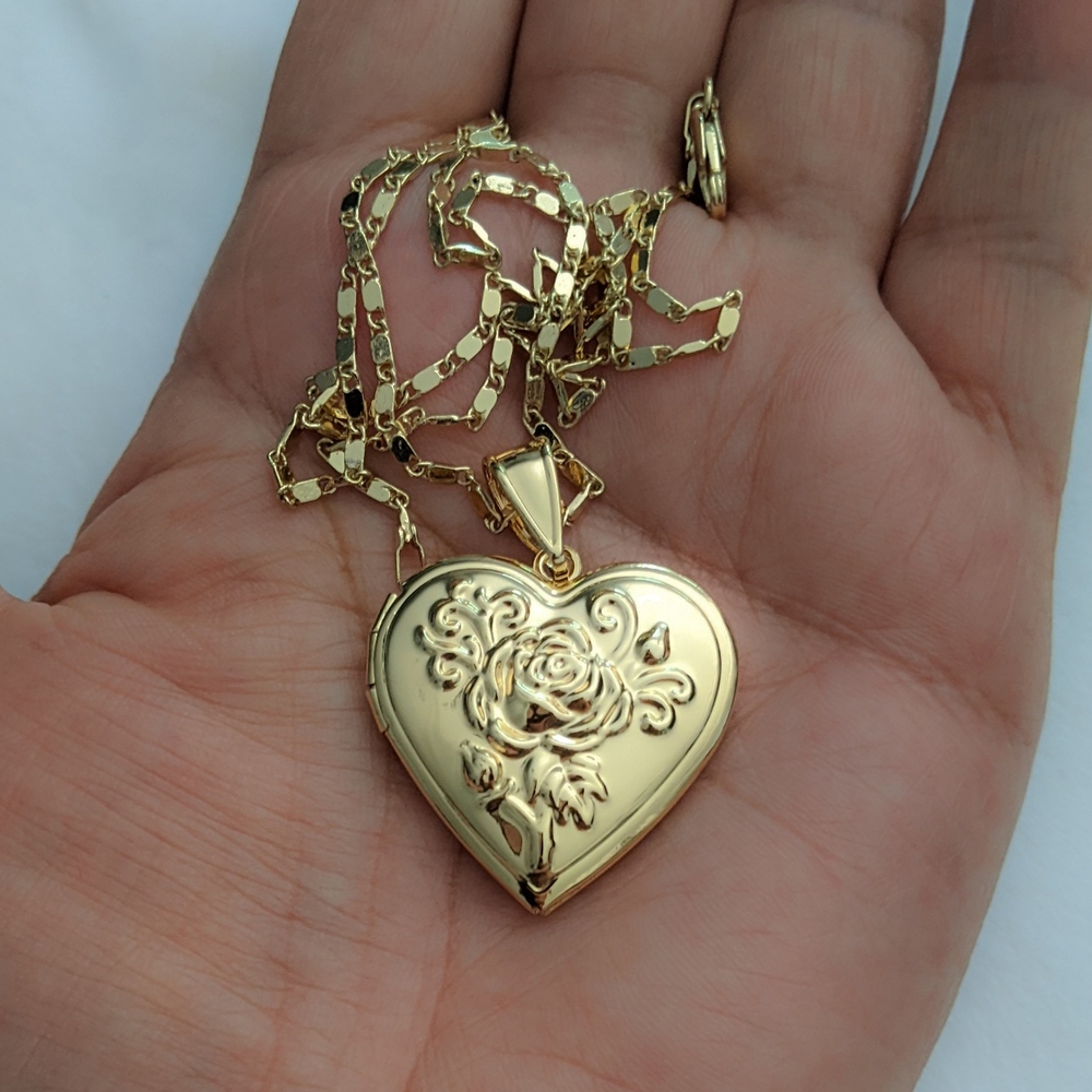 Necklace 18K Gold Filled Heart Locket Mirror Chain 18 inches Will Not Tarnish
